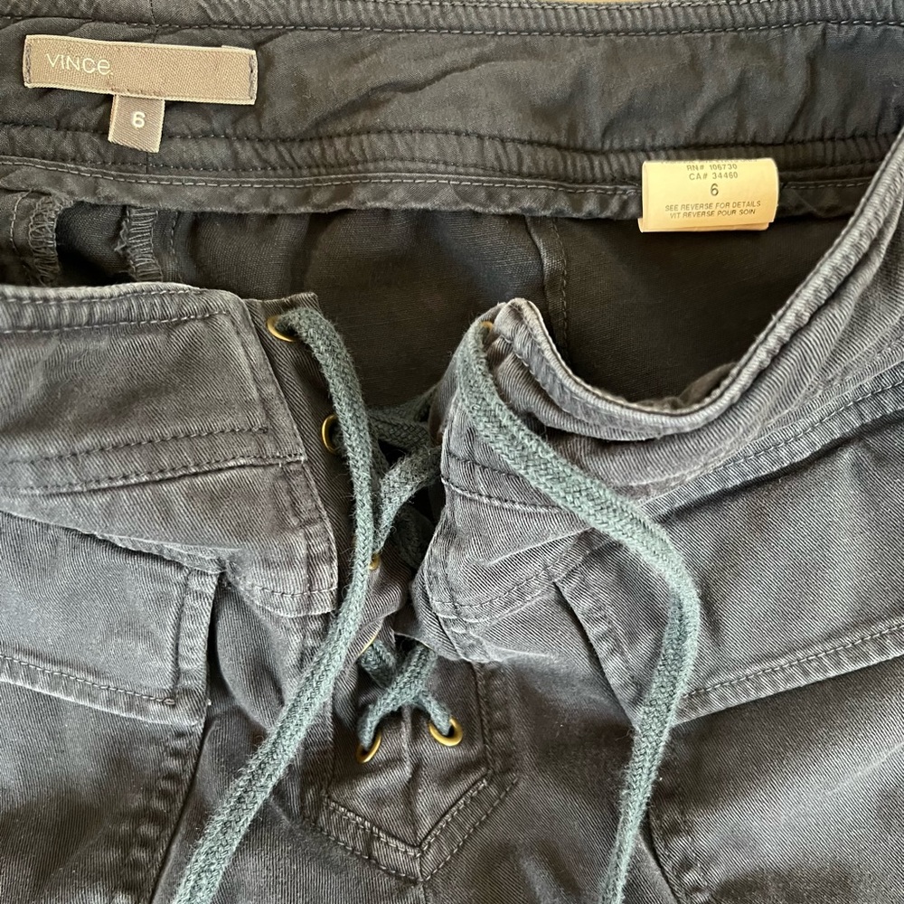 Vince Drawstring With Cargo Pockets - Picture 3 of 3